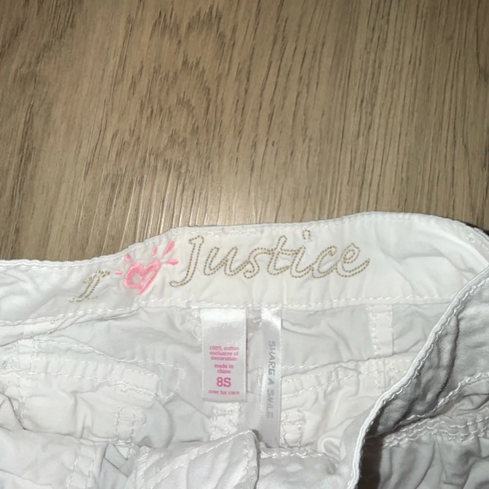 ⭐️Justice Women's White Cargo‎ Shorts⭐️